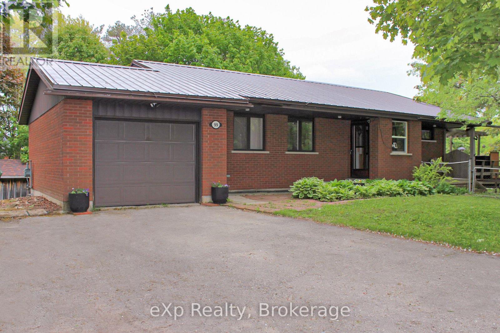 99 ELIZA STREET, Grey Highlands, Ontario