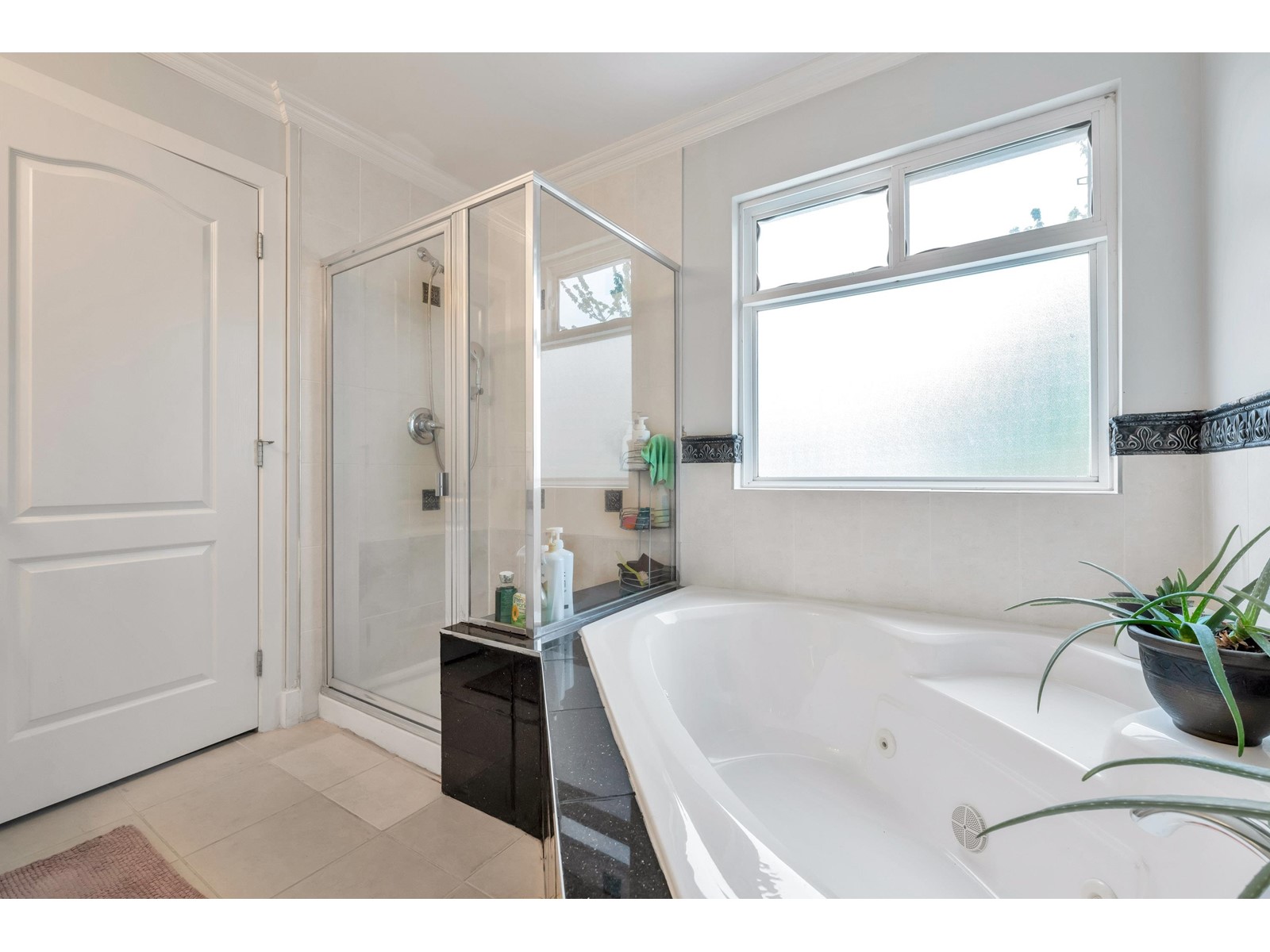 9093 141b Street, Surrey, British Columbia  V3V 8E2 - Photo 16 - R3010139