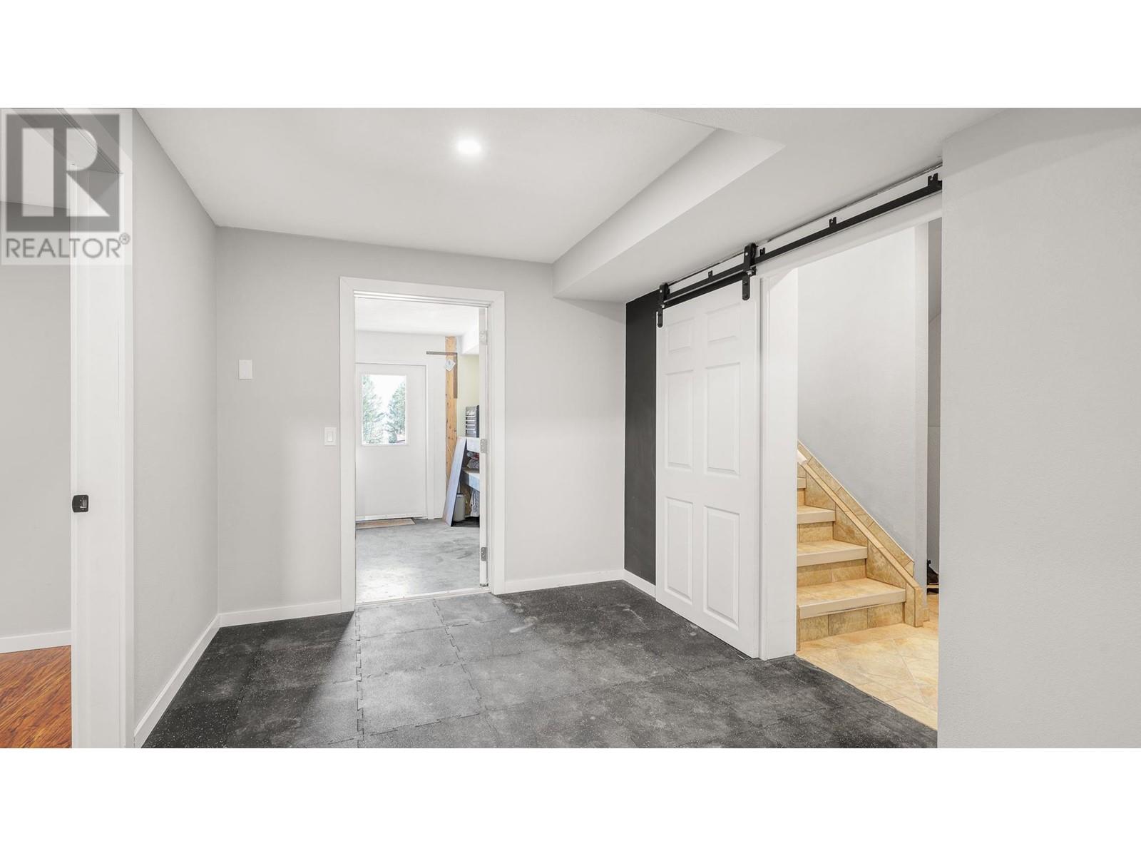 1808 15th Avenue, Invermere, British Columbia  V0A 1K4 - Photo 33 - 10344193