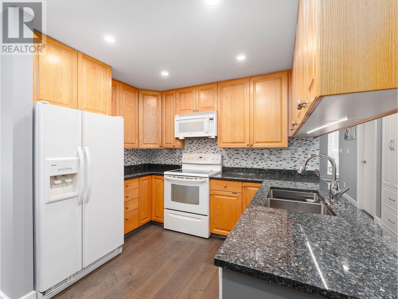 7433 Tamarind Drive, Vancouver, British Columbia  V5S 3Z9 - Photo 7 - R3009977