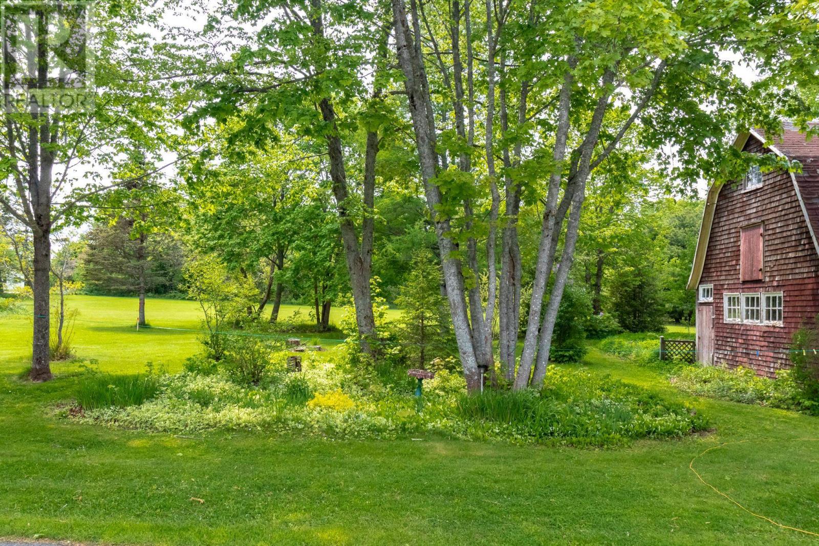 19 Wood Island Road, Montague, Prince Edward Island  C0A 1R0 - Photo 11 - 202504804