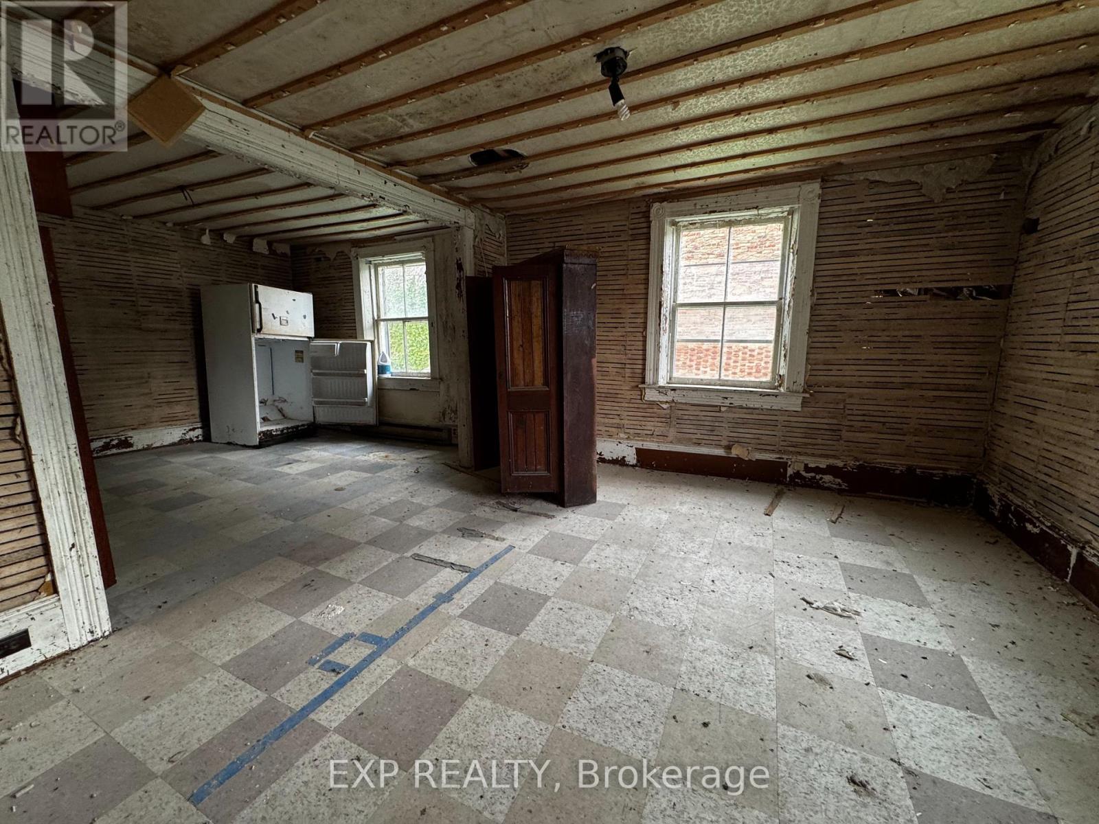 106 Maitland Road, Merrickville-Wolford, Ontario  K0G 1G0 - Photo 14 - X12153622