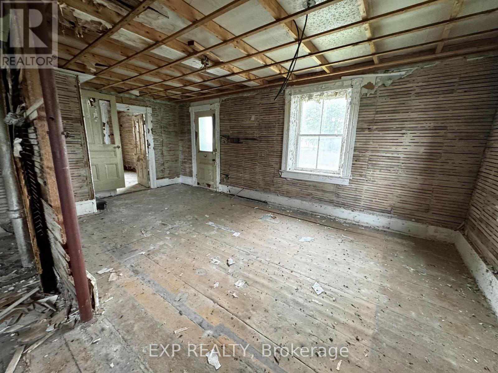 106 Maitland Road, Merrickville-Wolford, Ontario  K0G 1G0 - Photo 12 - X12153622