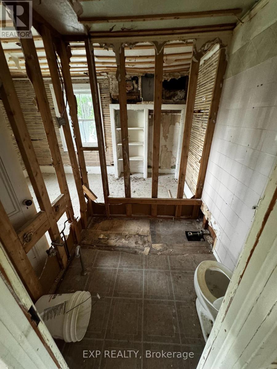 106 Maitland Road, Merrickville-Wolford, Ontario  K0G 1G0 - Photo 24 - X12153622