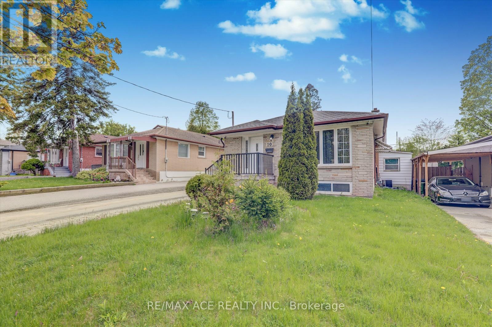 Property at 10 BLAKEMANOR BOULEVARD image 2