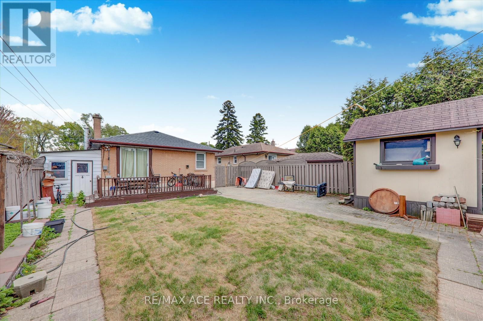 10 Blakemanor Boulevard, Toronto, Ontario  M1J 2W4 - Photo 34 - E12190857