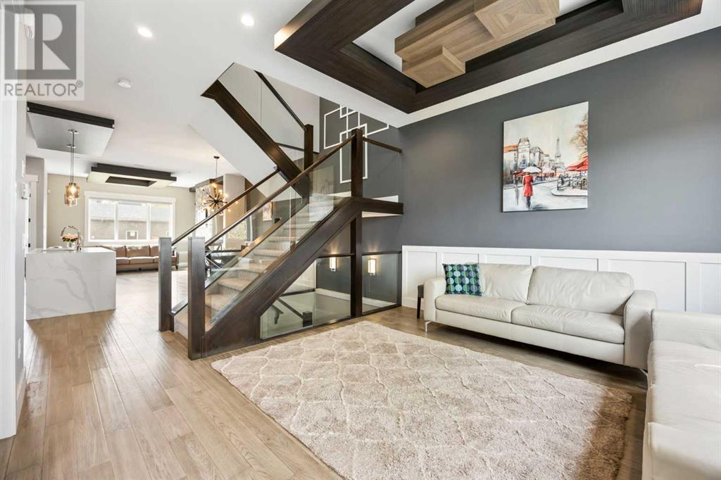 Property at 409 24 Avenue NW image 5