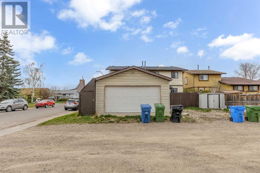 55 Templemont Drive Ne, Calgary, Alberta  T1Y 4Z5 - Photo 5 - A2220761