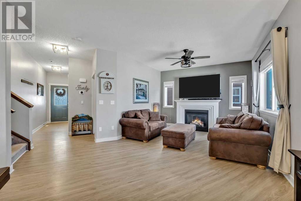 26 Baywater Cape Sw, Airdrie, Alberta  T4B 0B3 - Photo 6 - A2225042