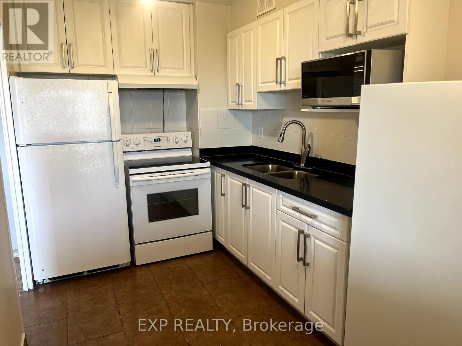 802 - 455 Sentinel Road, Toronto, Ontario  M3J 1V5 - Photo 12 - W12190851