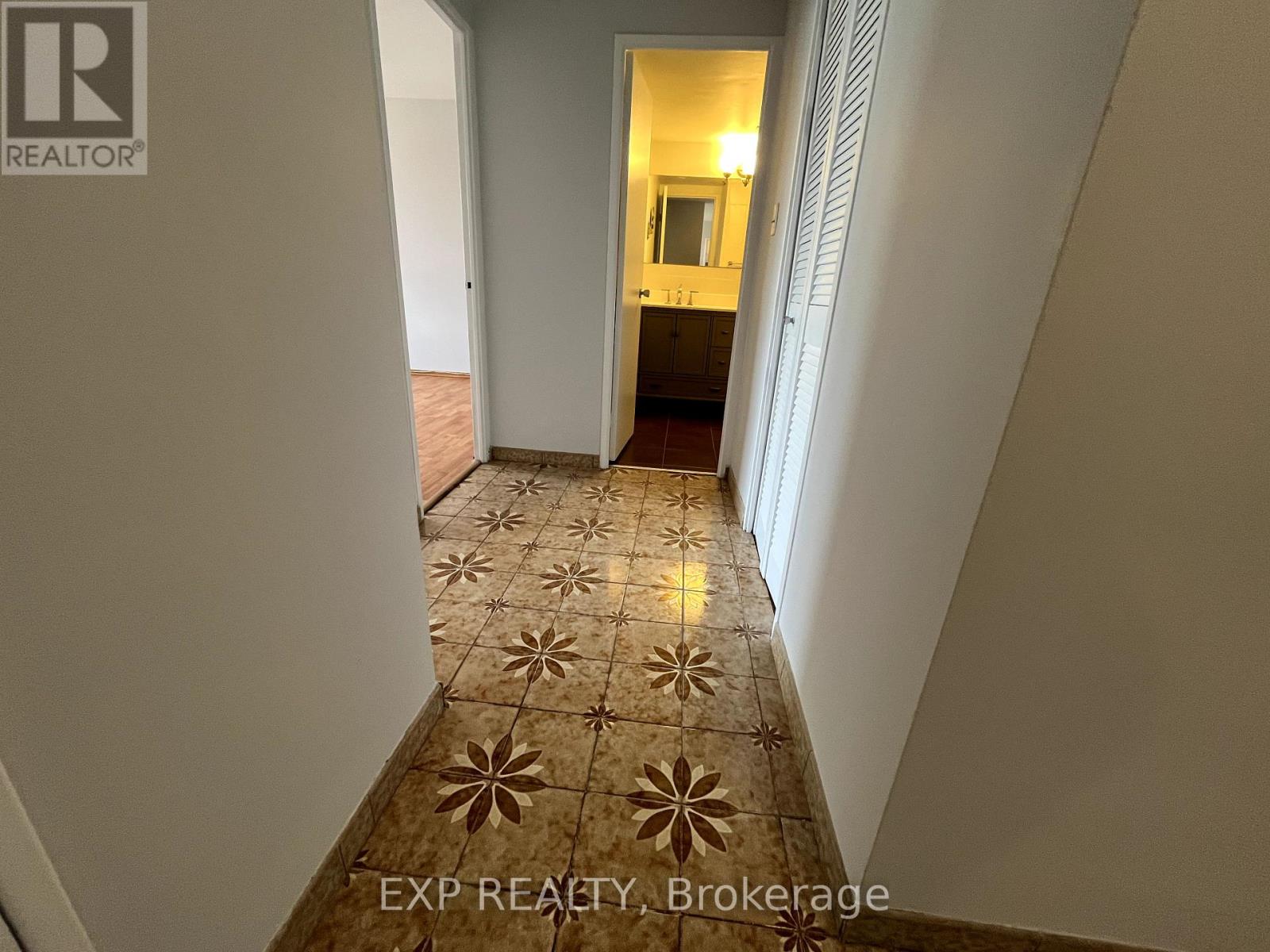 802 - 455 Sentinel Road, Toronto, Ontario  M3J 1V5 - Photo 17 - W12190851
