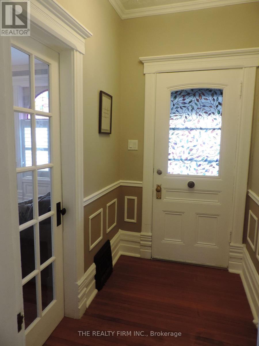 11 South Street E, Aylmer, Ontario  N5H 1P5 - Photo 15 - X12190906