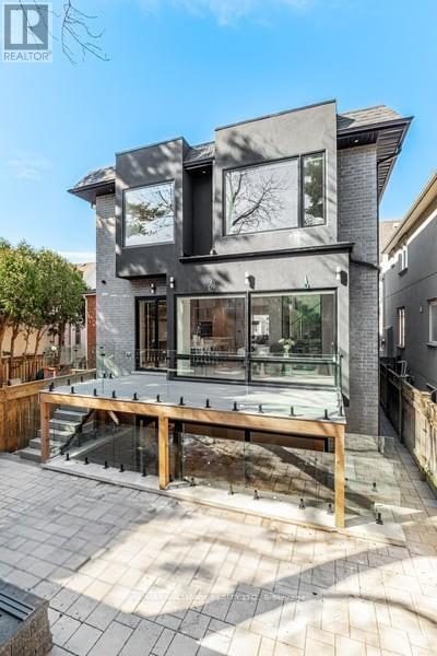 37 Rowley Avenue, Toronto, Ontario  M4P 2T1 - Photo 36 - C12123281