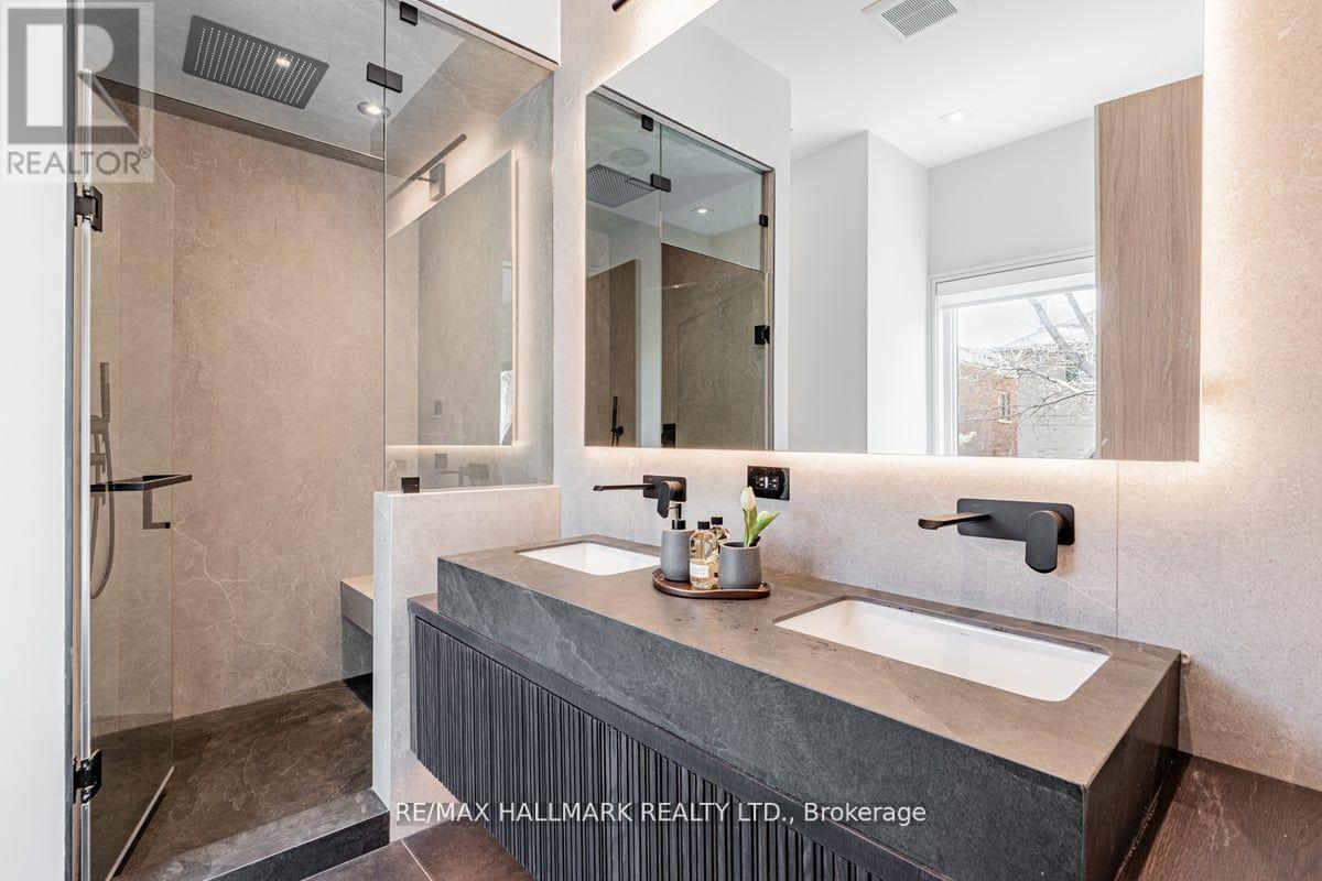 37 Rowley Avenue, Toronto, Ontario  M4P 2T1 - Photo 22 - C12123281