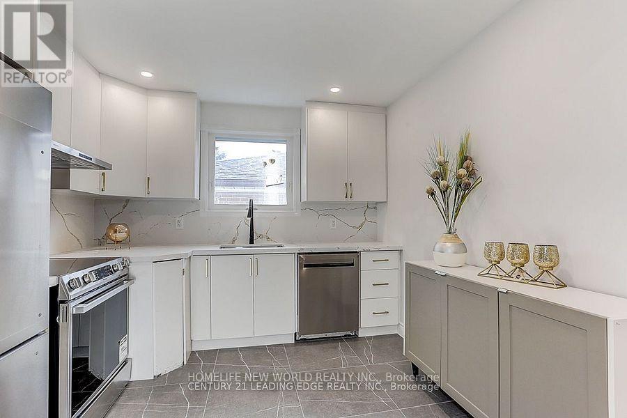 Main - 54 Camwood Crescent, Toronto, Ontario  M3A 3L4 - Photo 3 - C12189443