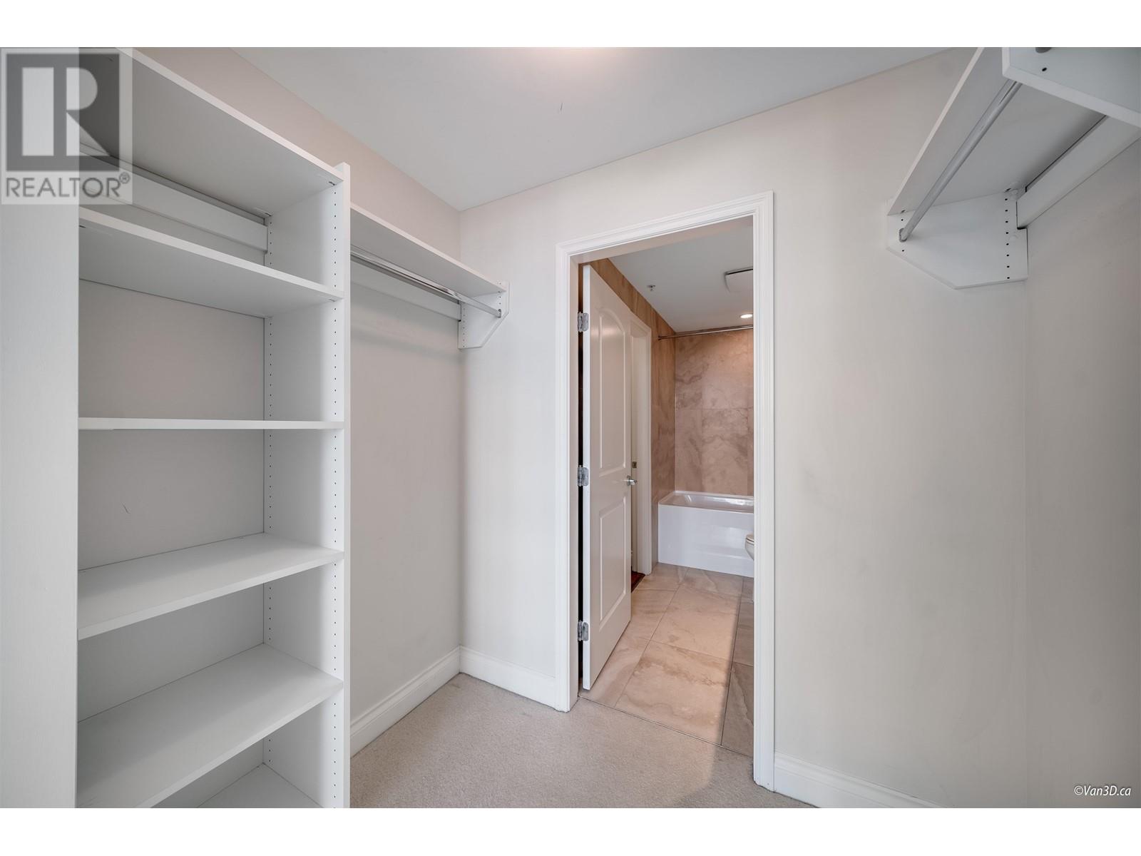 305 185 Victory Ship Way, North Vancouver, British Columbia  V7L 0G2 - Photo 19 - R3010331