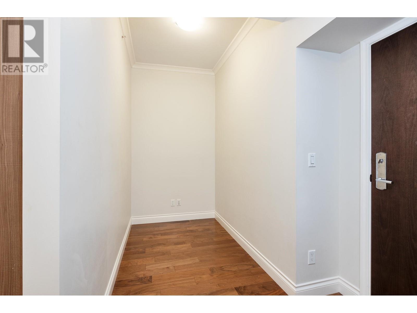 305 185 Victory Ship Way, North Vancouver, British Columbia  V7L 0G2 - Photo 20 - R3010331