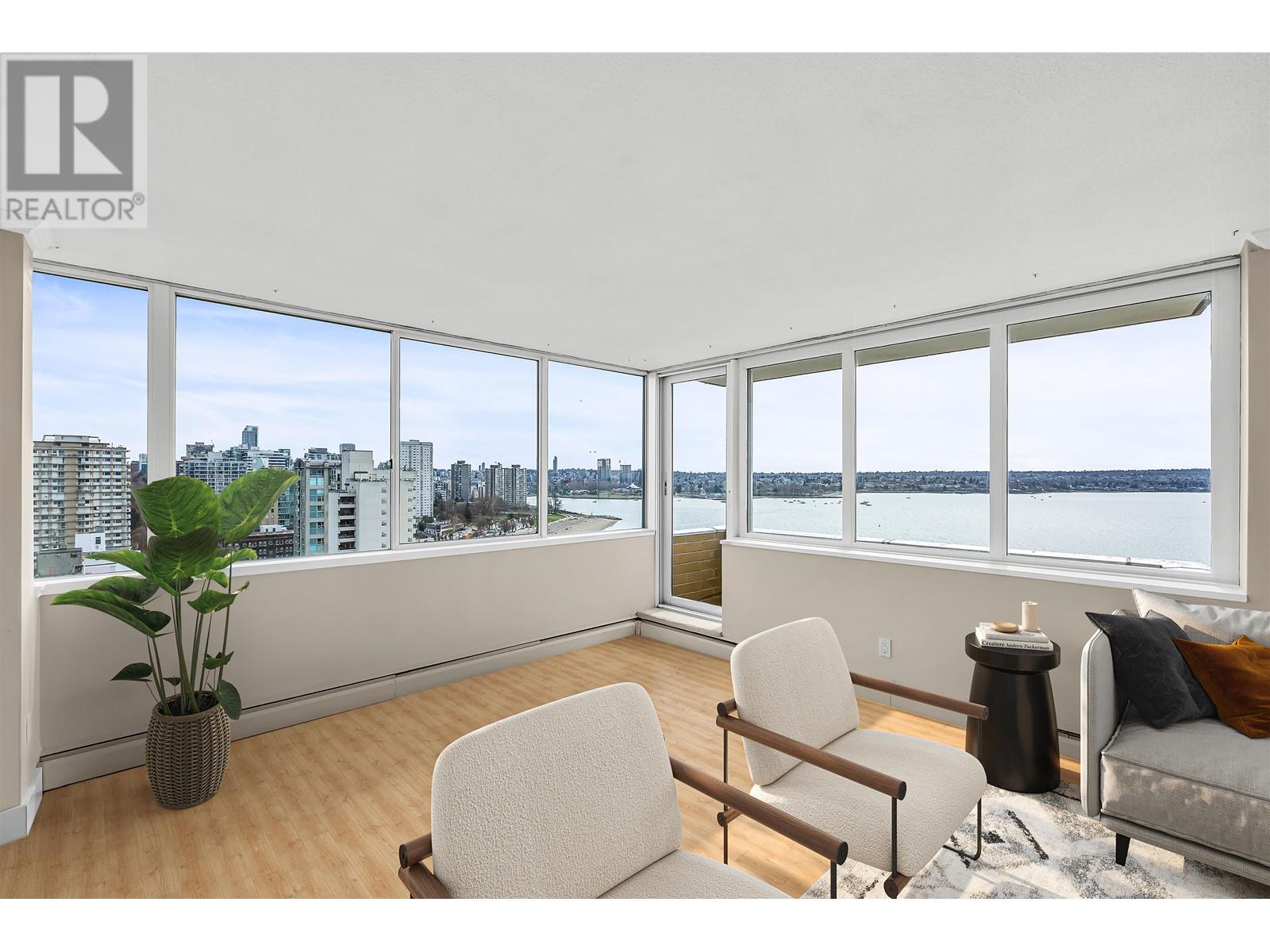 2002 2055 PENDRELL STREET, Vancouver, British Columbia