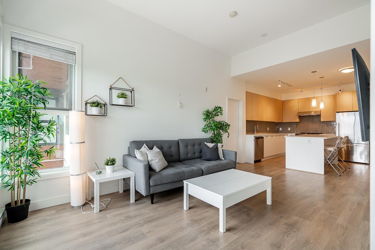 513 7809 209 STREET, langley, British Columbia