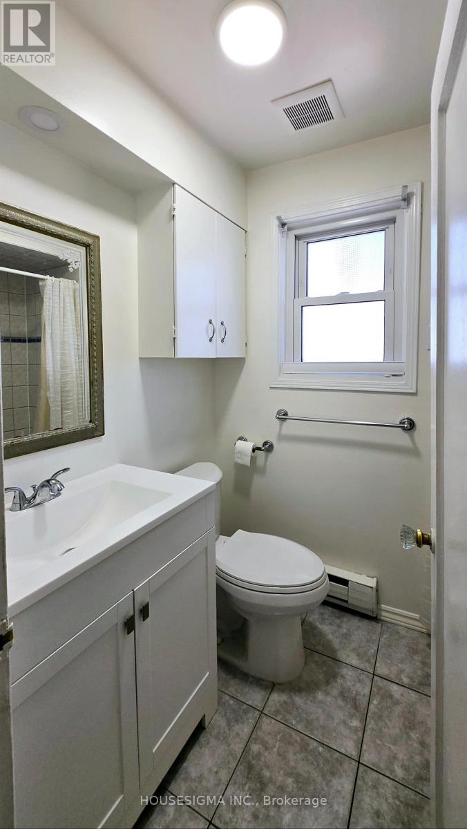 212 Winnett Avenue, Toronto, Ontario  M6C 3L9 - Photo 16 - C12190909
