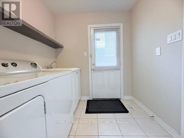 219 Smoothwater Terrace, Markham, Ontario  L6B 0M8 - Photo 34 - N12115999