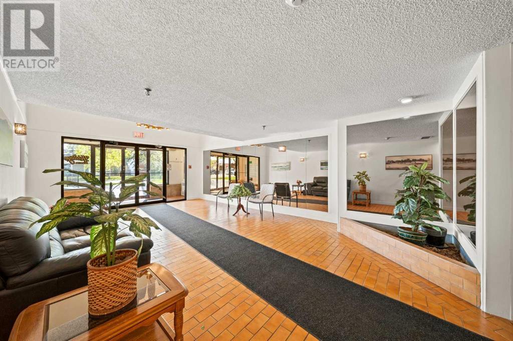 Property at 106, 8403 Fairmount Drive SE image 3