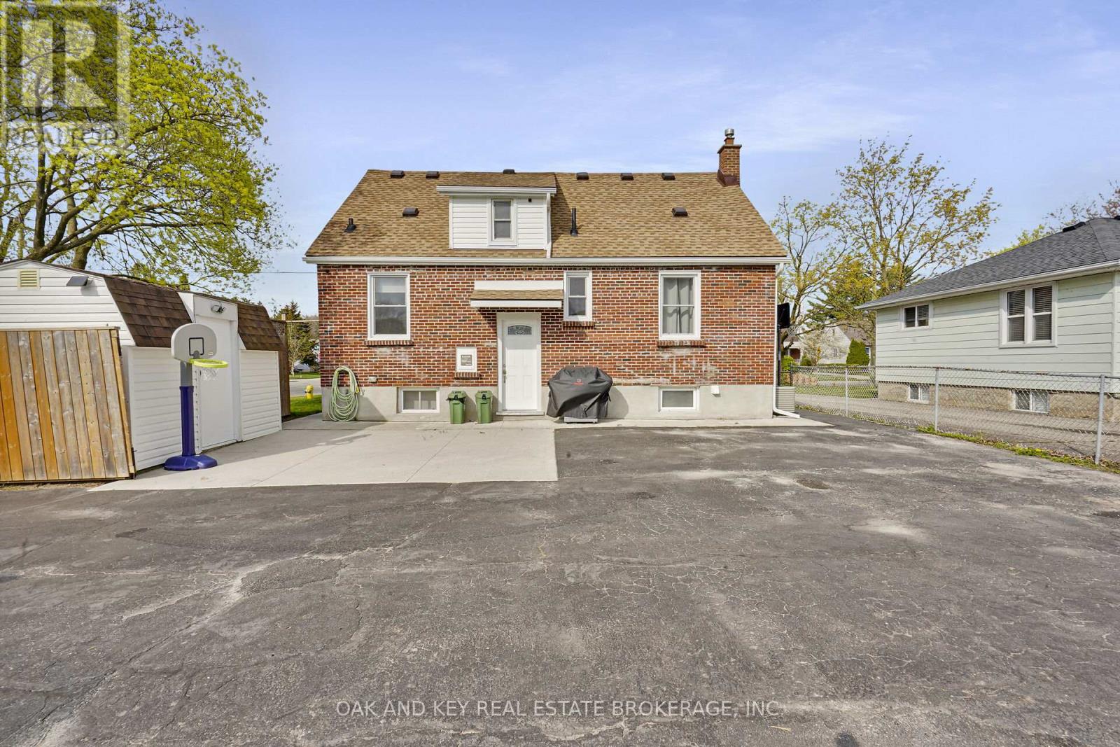 216 Vancouver Street, London East (East H), Ontario  N5W 4R8 - Photo 39 - X12190917