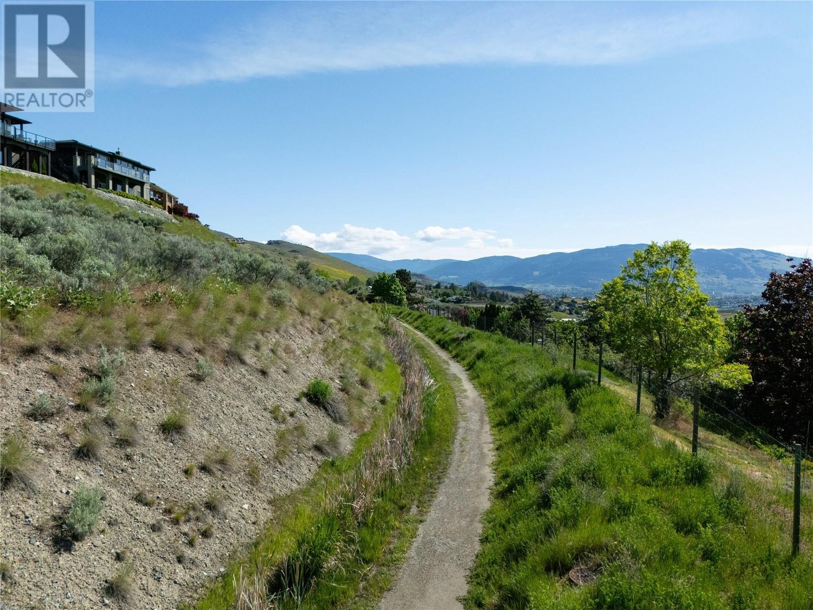 204 Harvest Court, Vernon, British Columbia  V1H 1Z8 - Photo 60 - 10348291