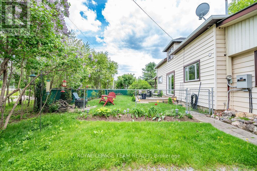 1009 Lake Street, Killaloe, Ontario  K0J 2J0 - Photo 36 - X12190928
