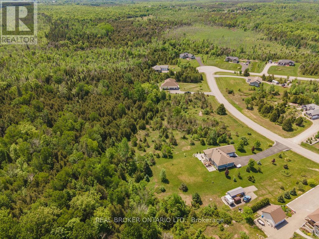 117 Colonel By Way, Merrickville-Wolford, Ontario  K0G 1N0 - Photo 8 - X12190912