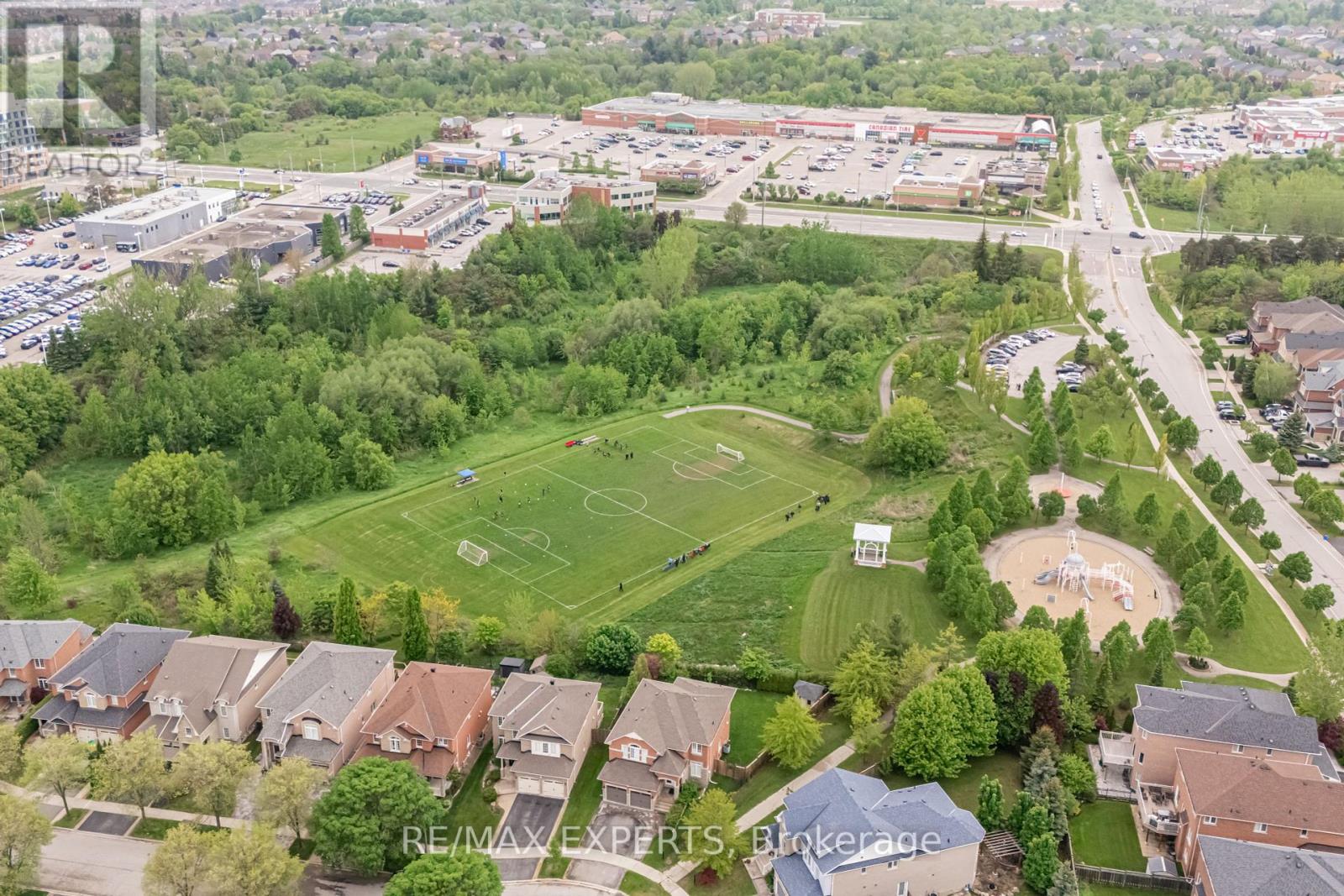 36 Port Arthur Crescent, Richmond Hill, Ontario  L4E 1B5 - Photo 28 - N12190913