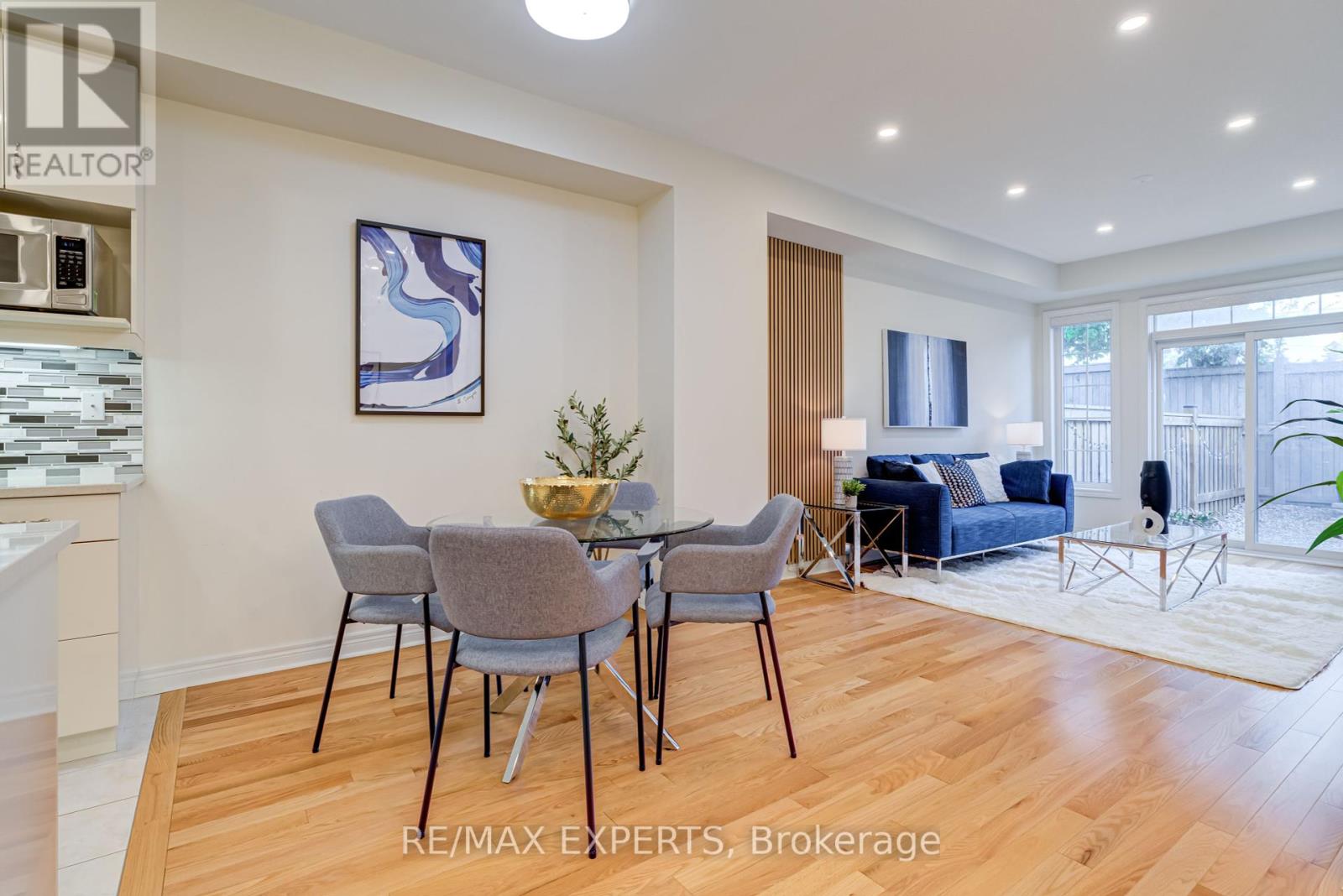 36 Port Arthur Crescent, Richmond Hill, Ontario  L4E 1B5 - Photo 6 - N12190913