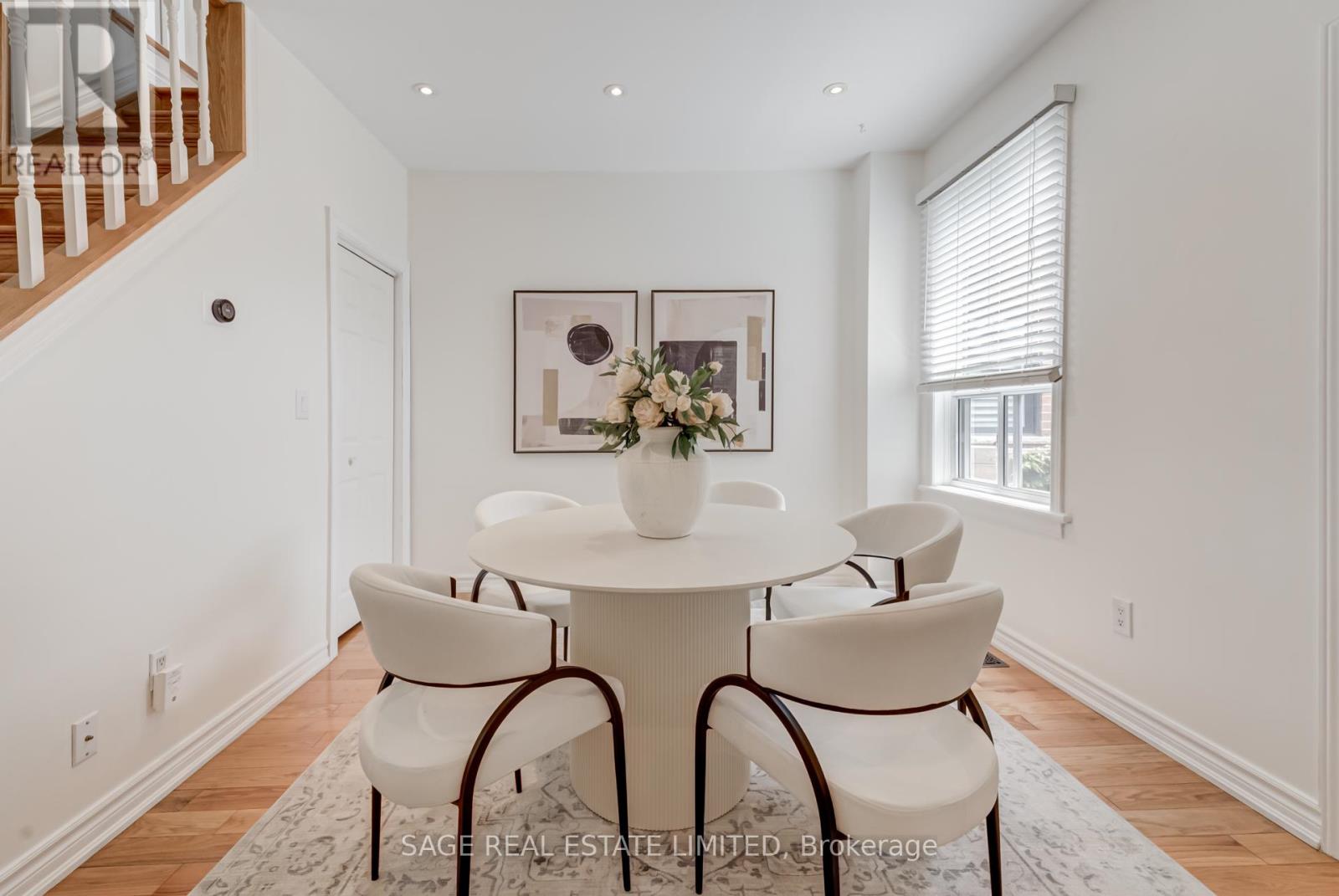 17 Hugo Avenue, Toronto, Ontario  M6P 3T3 - Photo 13 - W12190914