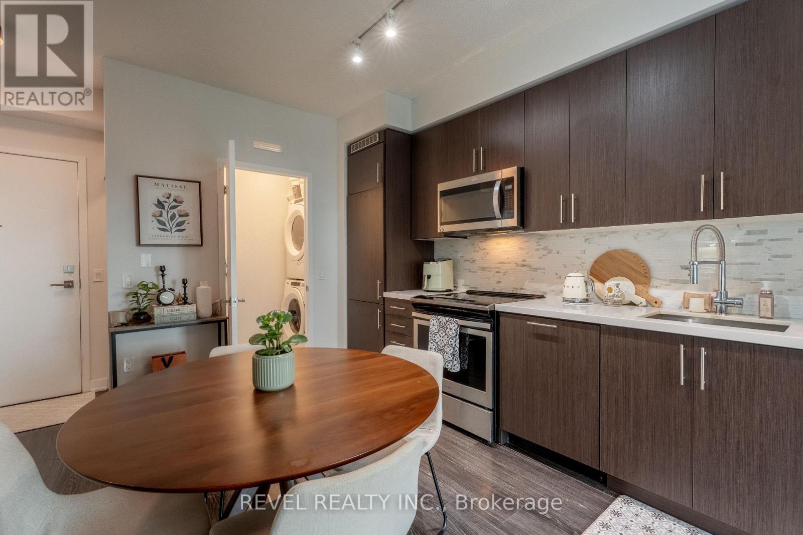 2114 - 4055 Parkside Village Drive, Mississauga, Ontario  L5B 0K8 - Photo 23 - W12190929