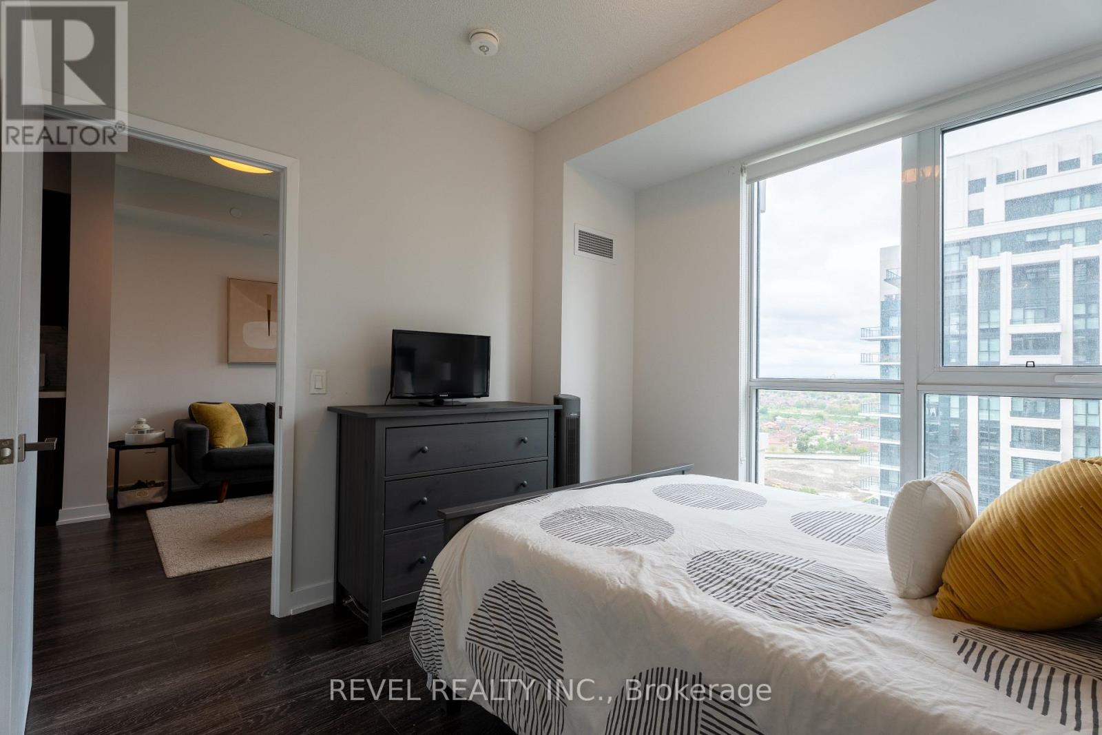 2114 - 4055 Parkside Village Drive, Mississauga, Ontario  L5B 0K8 - Photo 26 - W12190929