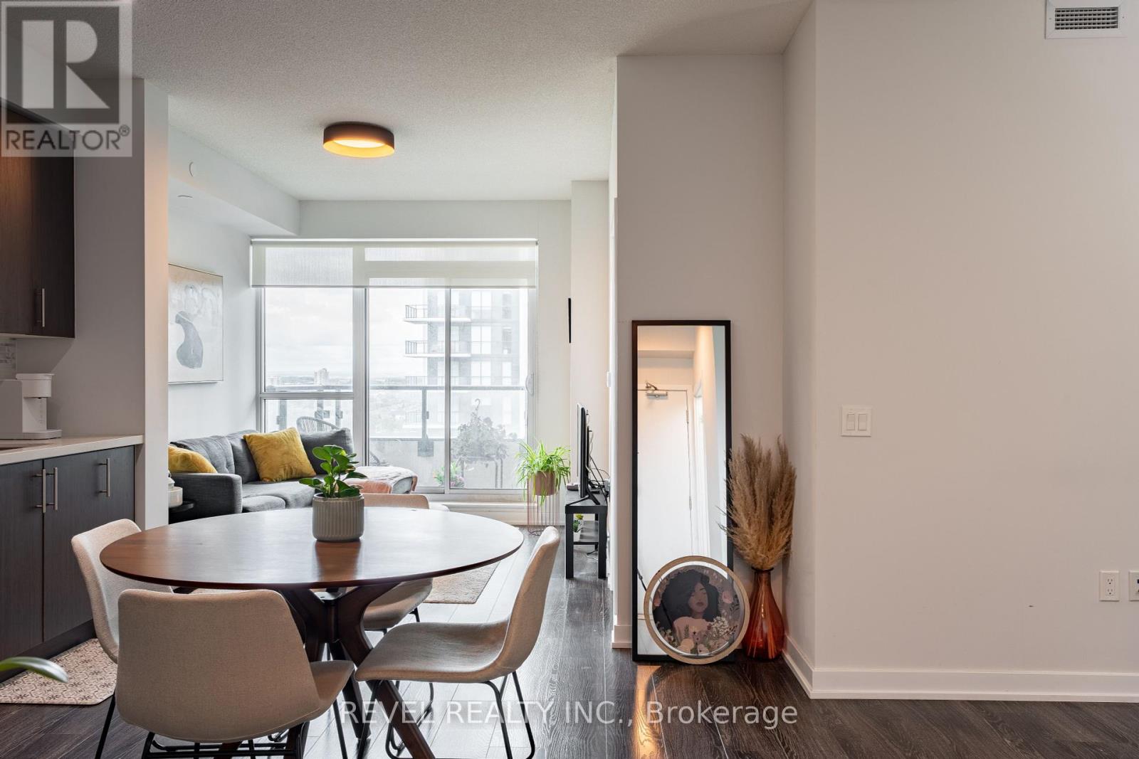 2114 - 4055 Parkside Village Drive, Mississauga, Ontario  L5B 0K8 - Photo 3 - W12190929