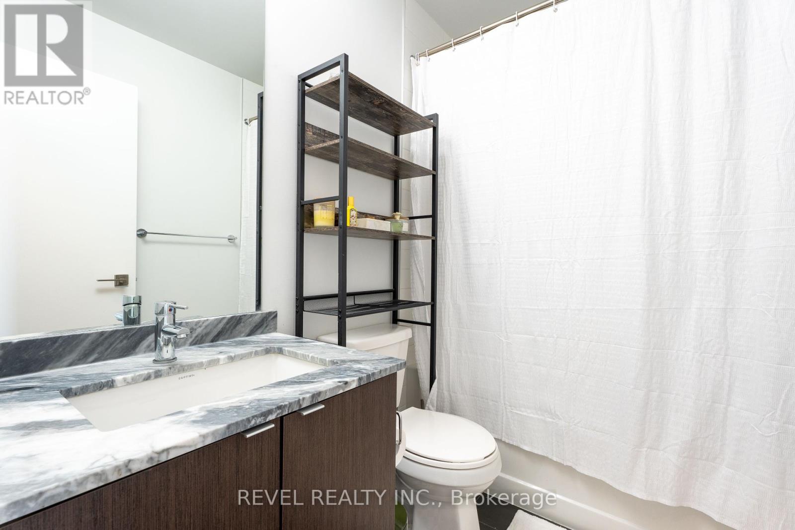 2114 - 4055 Parkside Village Drive, Mississauga, Ontario  L5B 0K8 - Photo 4 - W12190929