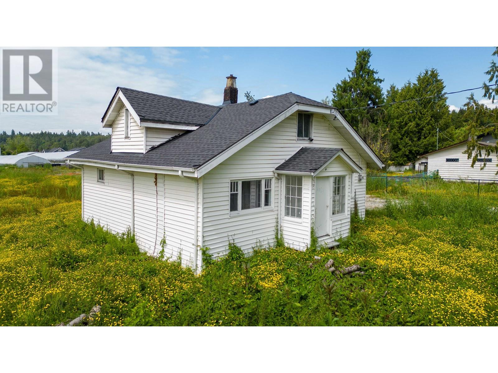 6063 9th Avenue, Burnaby, British Columbia  V3N 2T4 - Photo 11 - R3010100