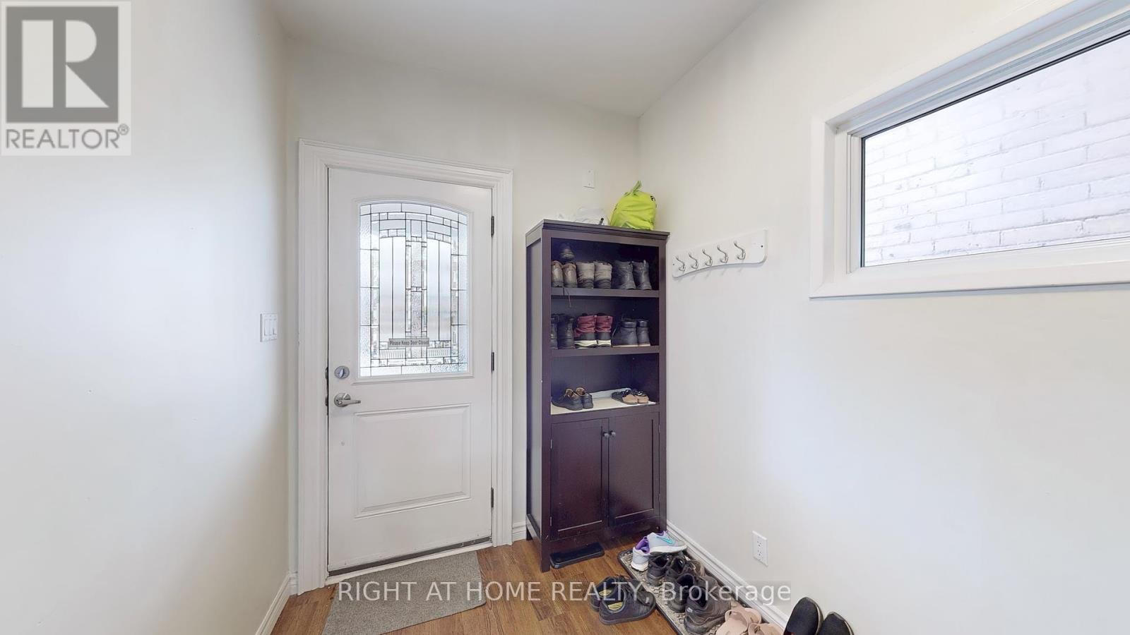 64 Eagle Avenue, Brant, Ontario  N3S 1Y9 - Photo 15 - X12190932