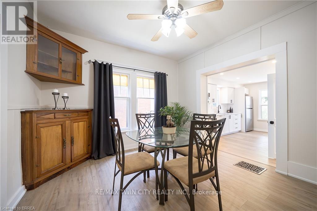 141 Elgin Street, Brantford, Ontario  N3S 5A4 - Photo 9 - X12190933