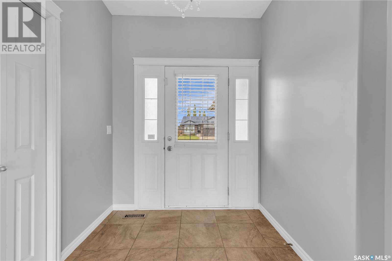Property at 435 McIntosh COURT image 3