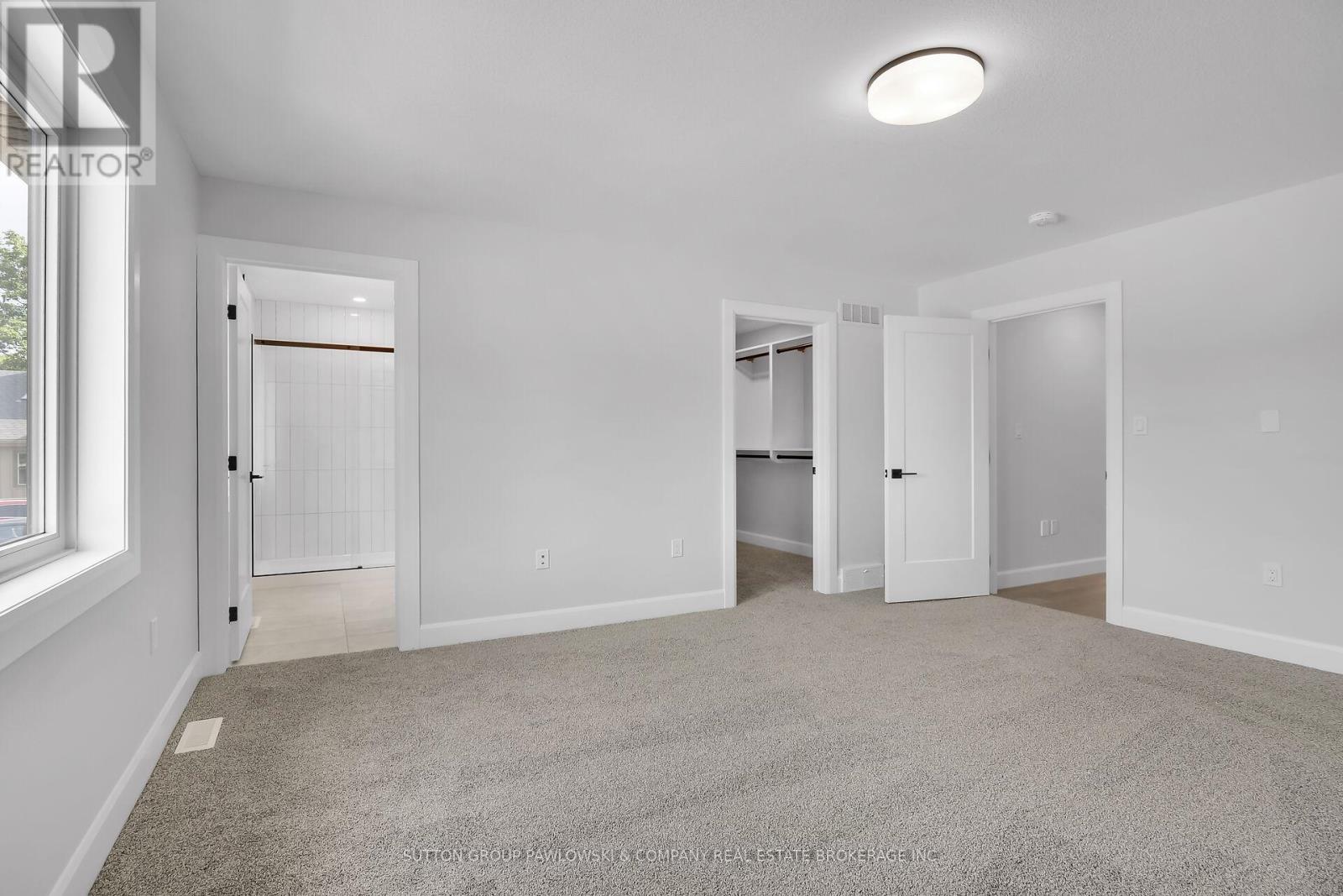 422 Old Wonderland Road, London South (South N), Ontario  N6K 3R2 - Photo 21 - X12190943