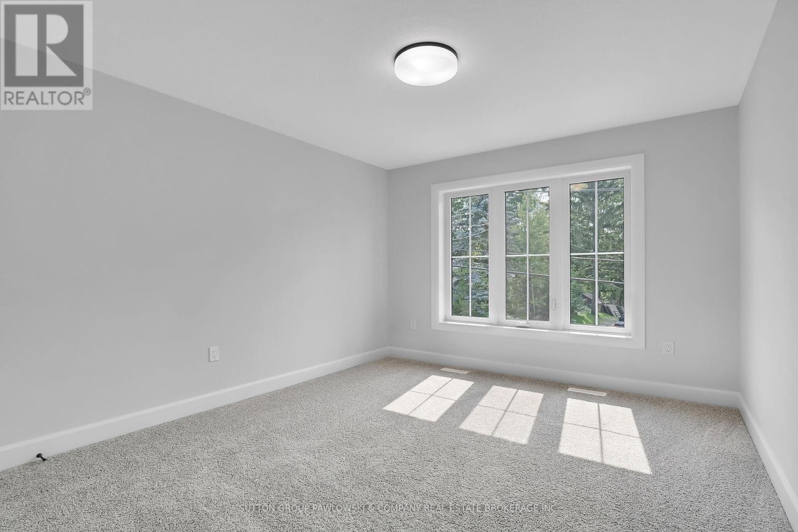 422 Old Wonderland Road, London South (South N), Ontario  N6K 3R2 - Photo 27 - X12190943