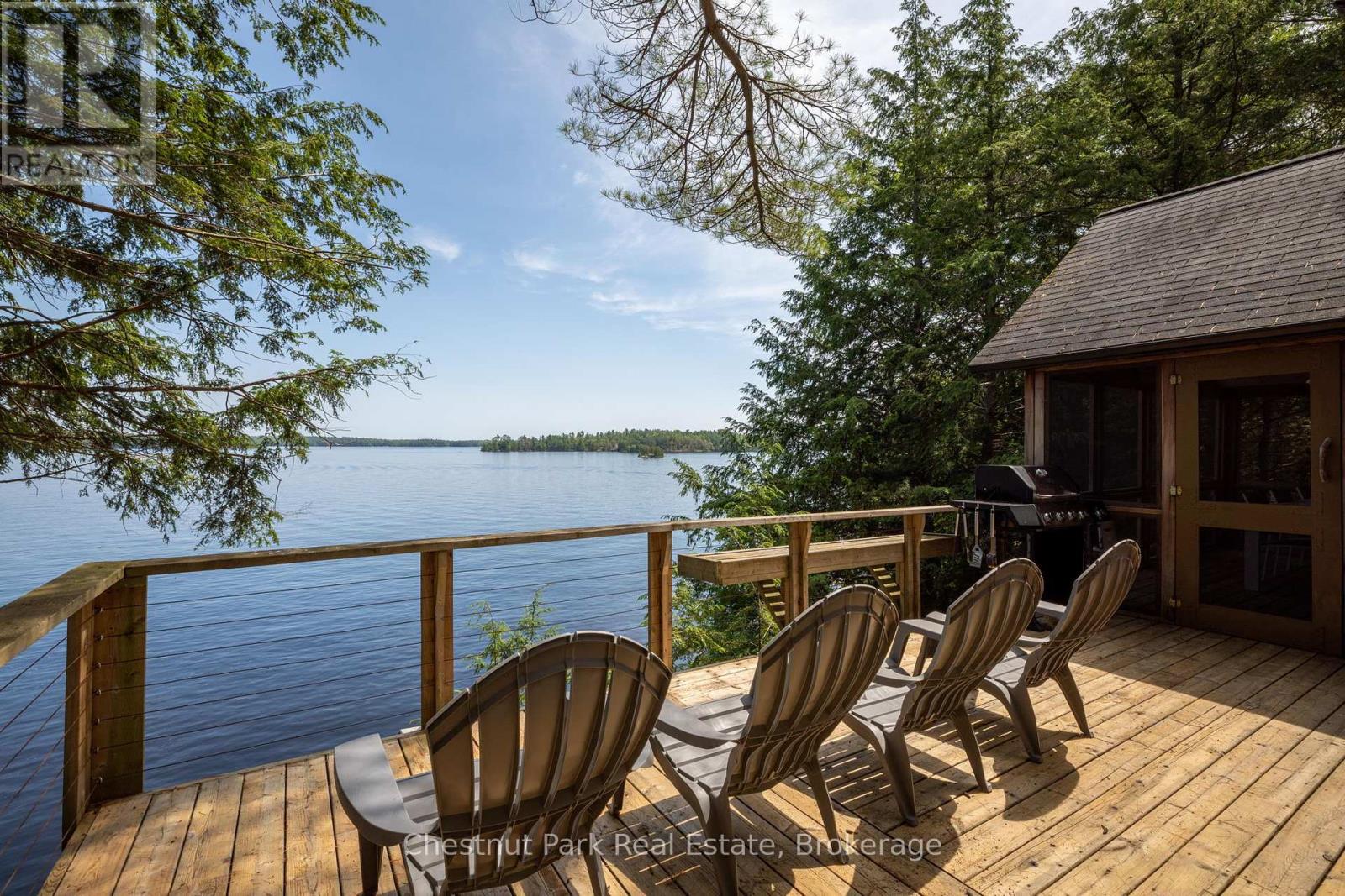 29 ISLAND 26LM, Gravenhurst, Ontario