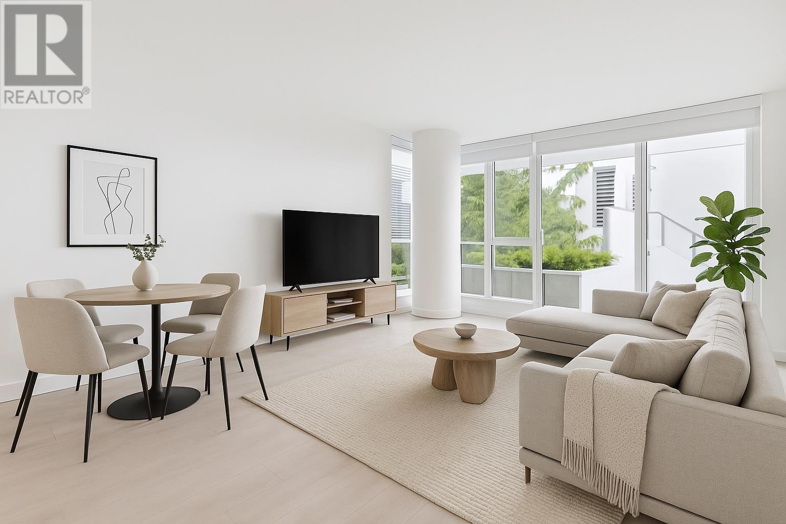 303 1401 HUNTER STREET, north vancouver, British Columbia