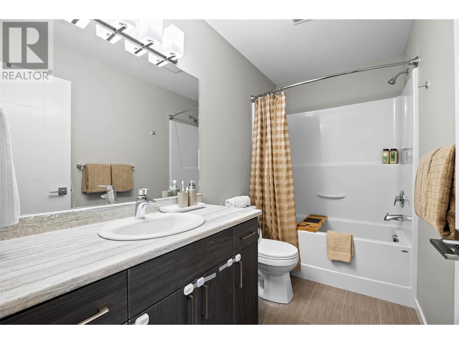 1850 HUGH ALLAN Drive Unit# 134, Kamloops, BC V1S0C8