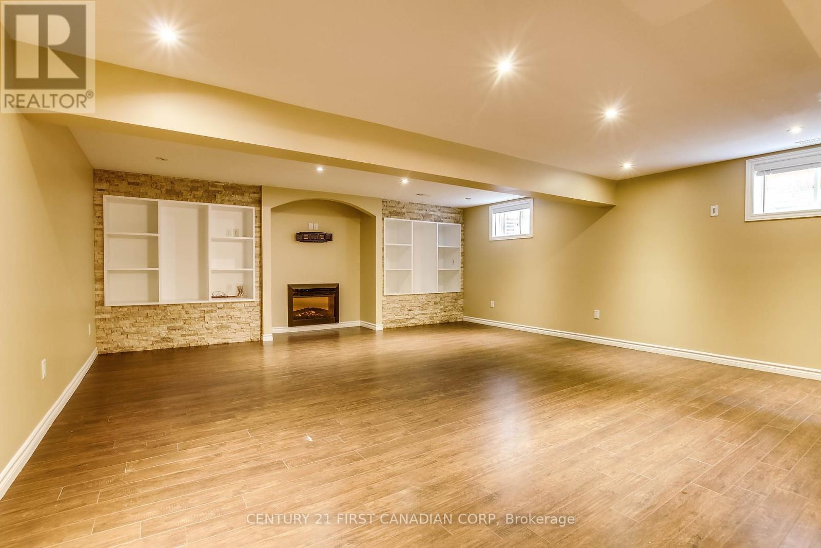 1048 Silverfox Drive, London North, Ontario  N6G 0G2 - Photo 26 - X12125508