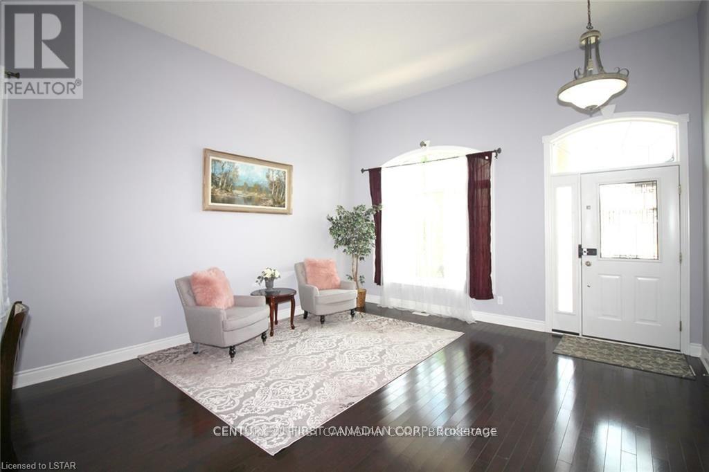 1787 Kyle Court, London North, Ontario  N6G 0A6 - Photo 17 - X12177130