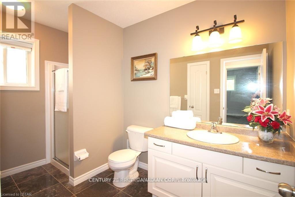 1787 Kyle Court, London North, Ontario  N6G 0A6 - Photo 15 - X12177130