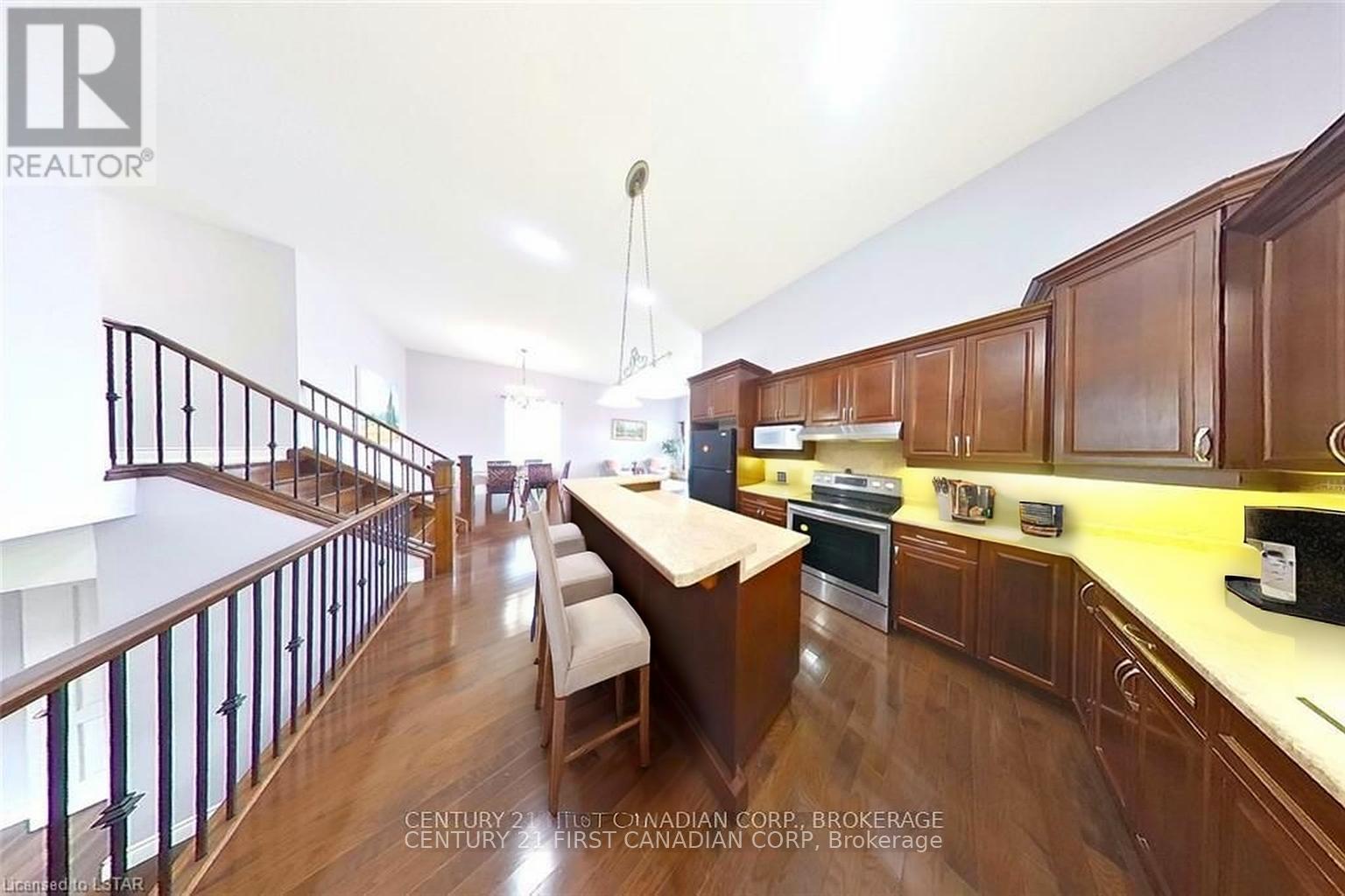 1787 Kyle Court, London North, Ontario  N6G 0A6 - Photo 5 - X12177130